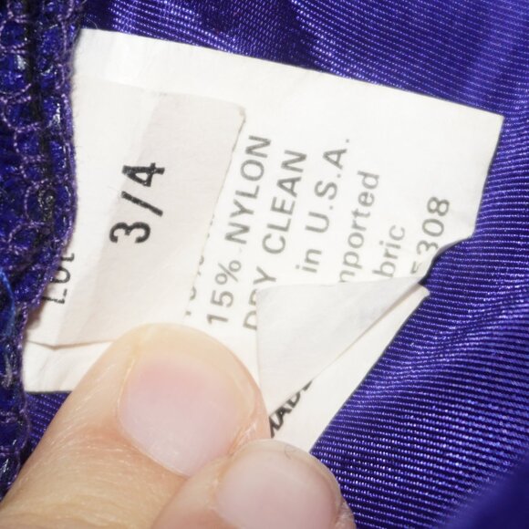 Vintage 80s Crushed Velvet Off Shoulder Dress - Picture 6 of 11